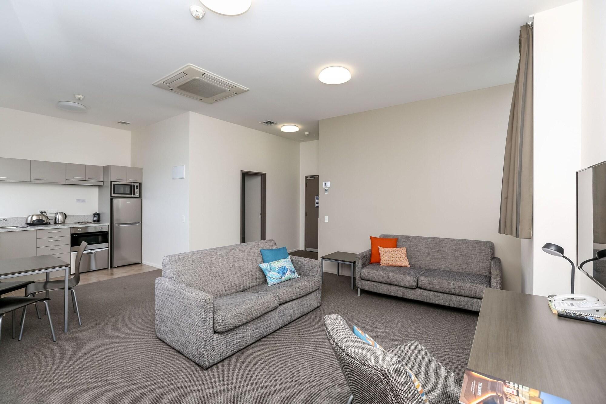 Quest New Plymouth Apartment Hotel Екстер'єр фото