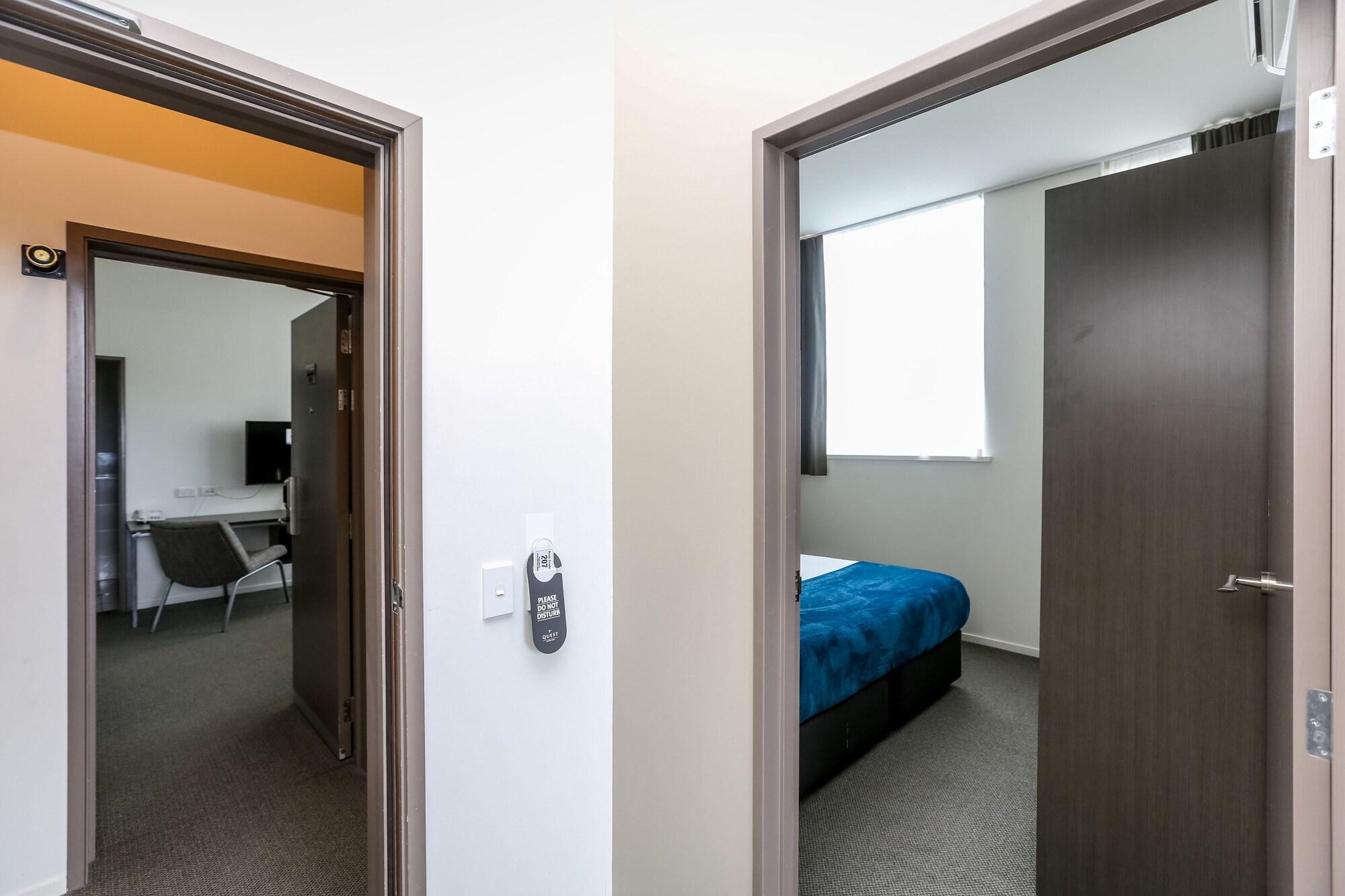 Quest New Plymouth Apartment Hotel Екстер'єр фото