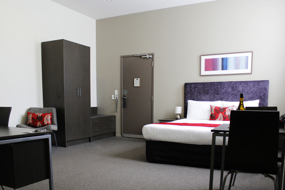 Quest New Plymouth Apartment Hotel Екстер'єр фото