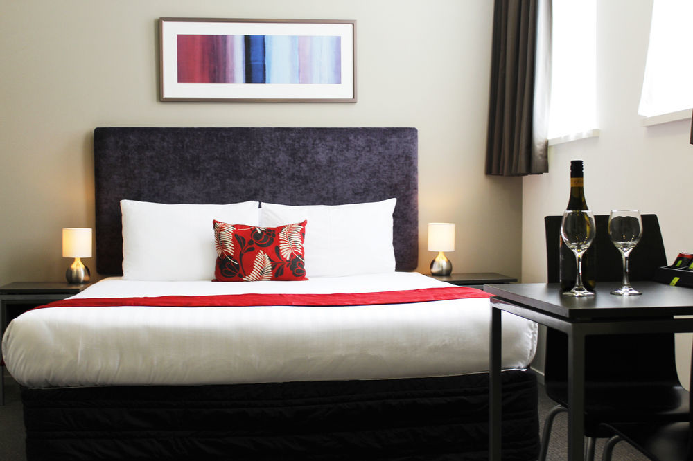 Quest New Plymouth Apartment Hotel Екстер'єр фото