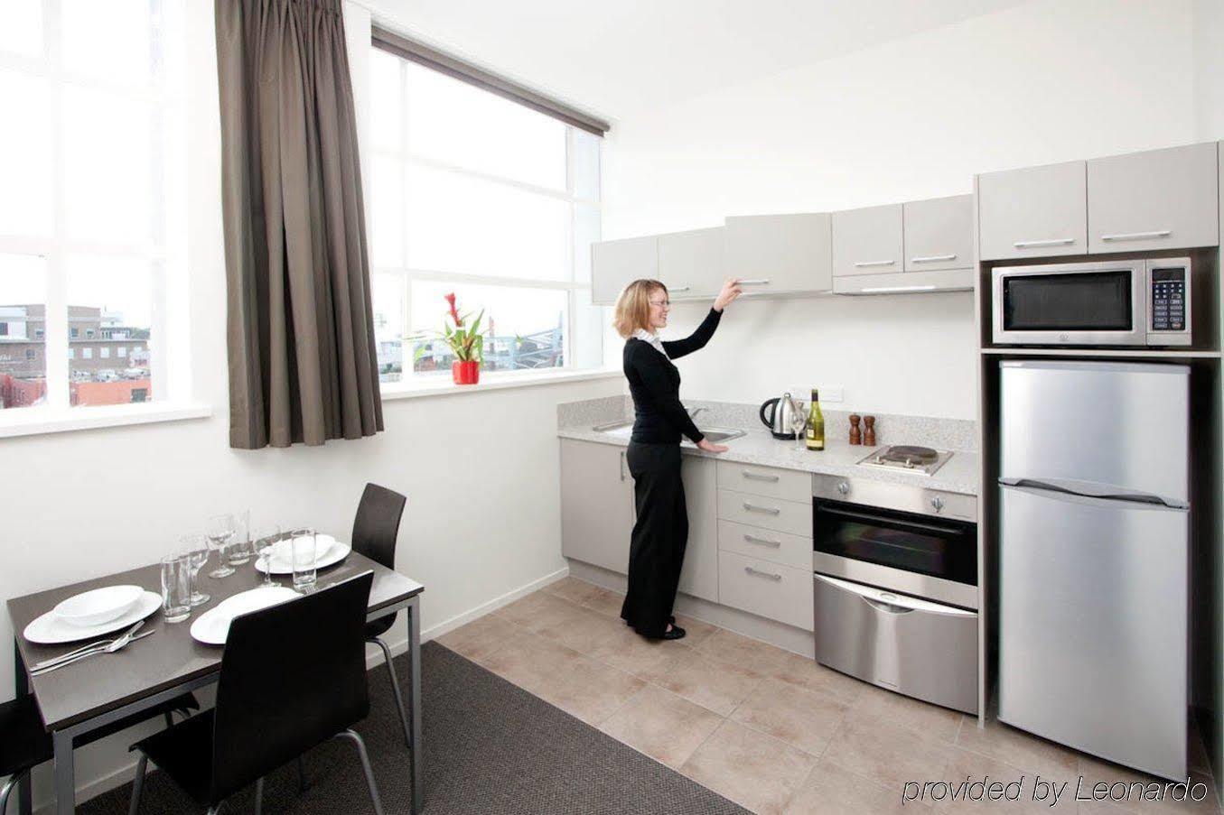 Quest New Plymouth Apartment Hotel Екстер'єр фото