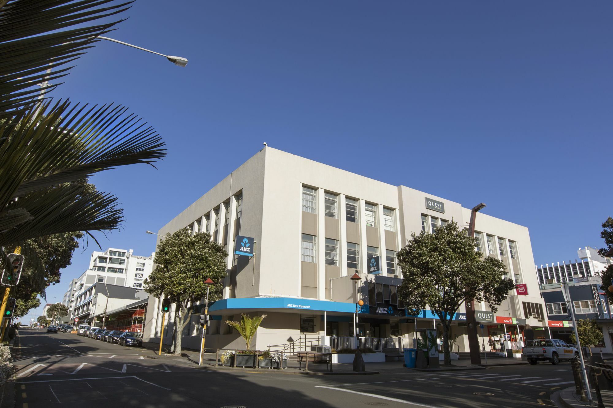 Quest New Plymouth Apartment Hotel Екстер'єр фото