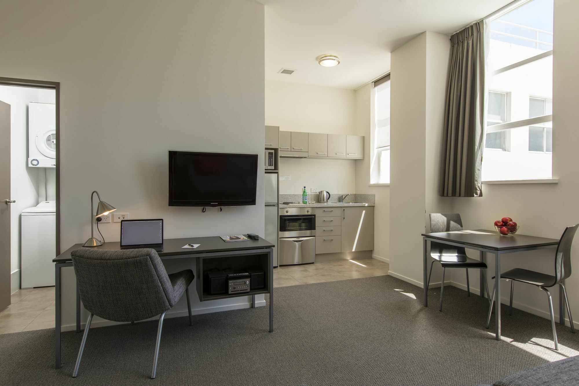 Quest New Plymouth Apartment Hotel Екстер'єр фото