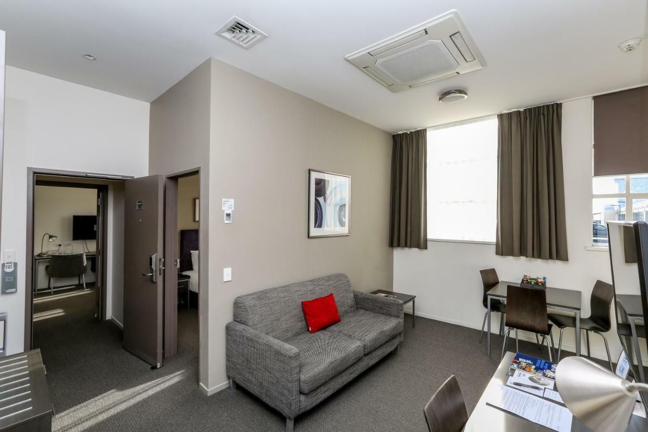 Quest New Plymouth Apartment Hotel Номер фото